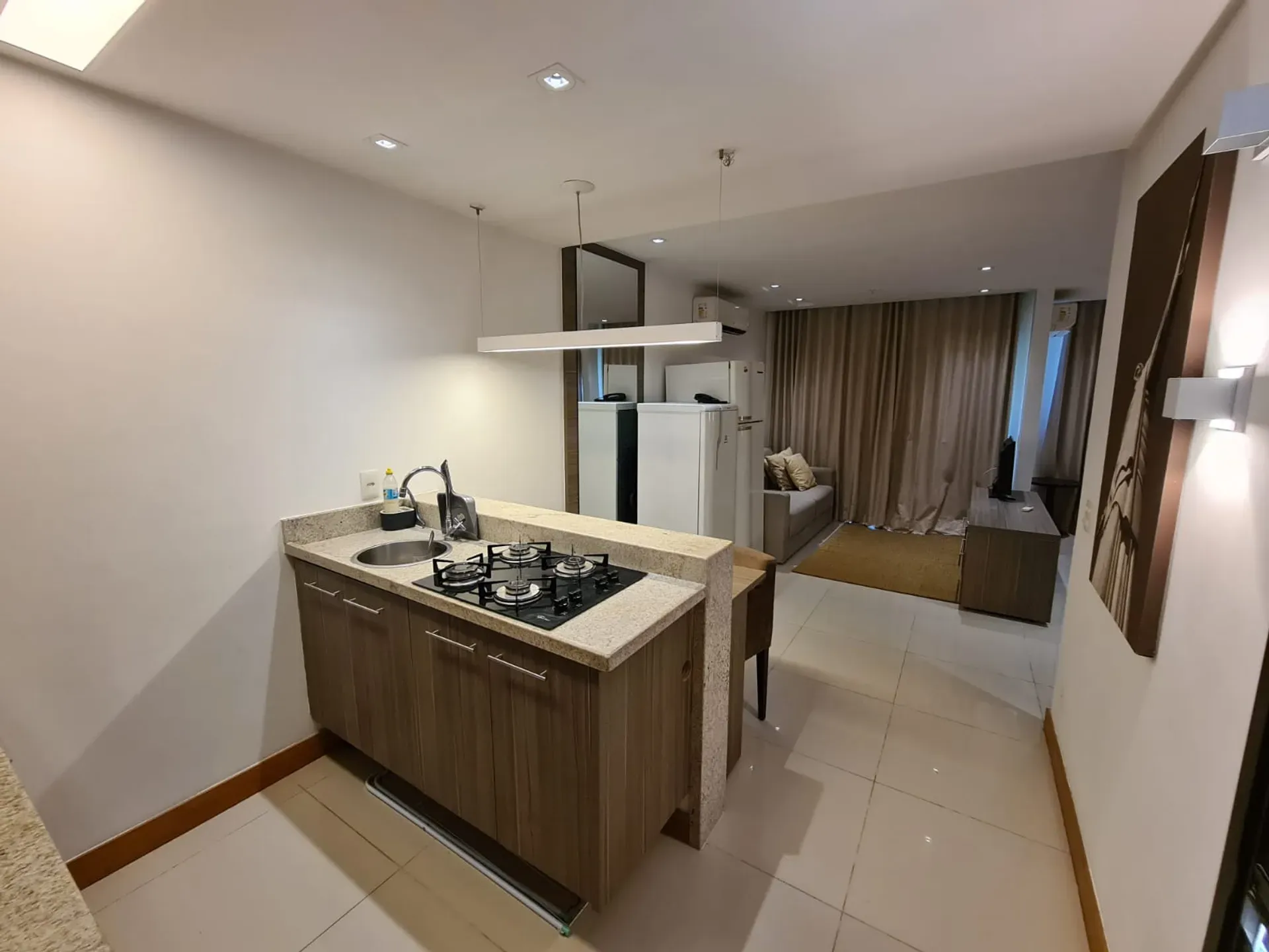 Apartment on the 14th floor with a mountain view — photo 8