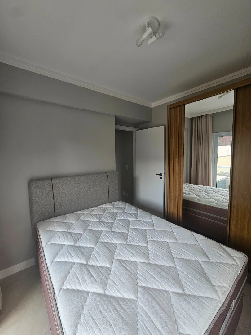 Furnished 2-bedroom apartment with a gas open-plan kitchen — photo 18