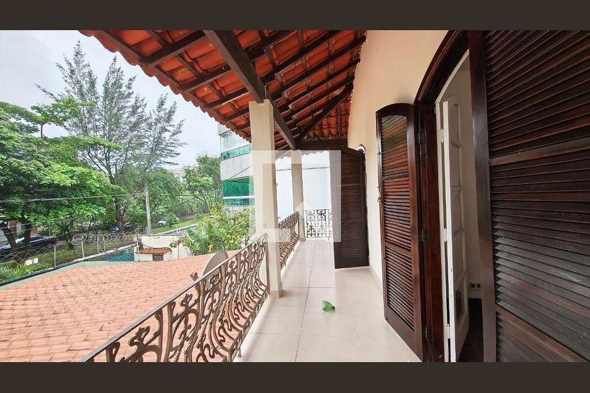 Casa de 4 quartos com banheira, Recreio dos Bandeirantes — photo 43