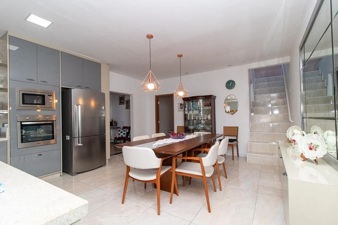 Furnished house, 320 m², with a dryer — photo 2