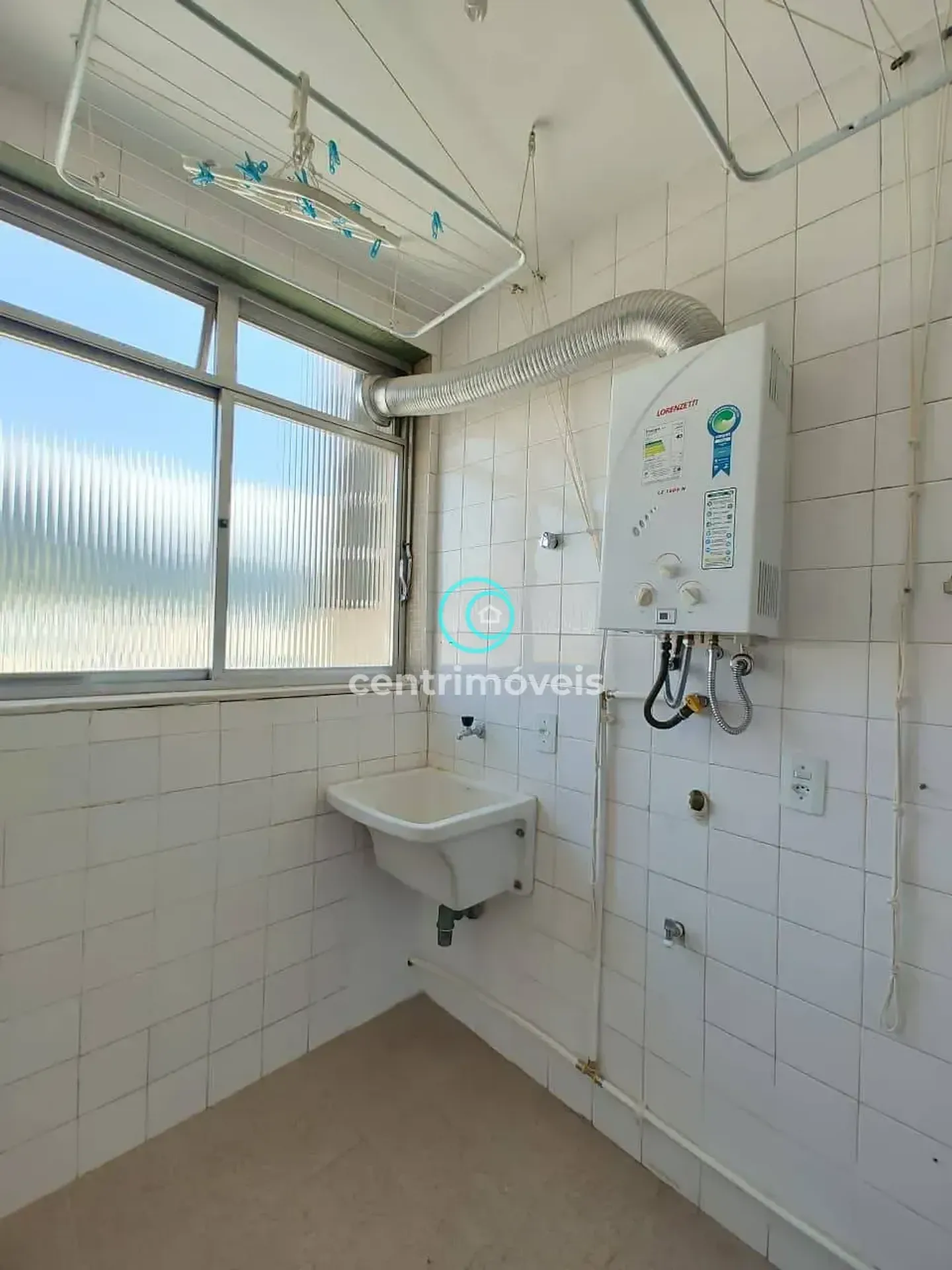 Mountain view in a 2-bedroom apartment, 64 m² — photo 36