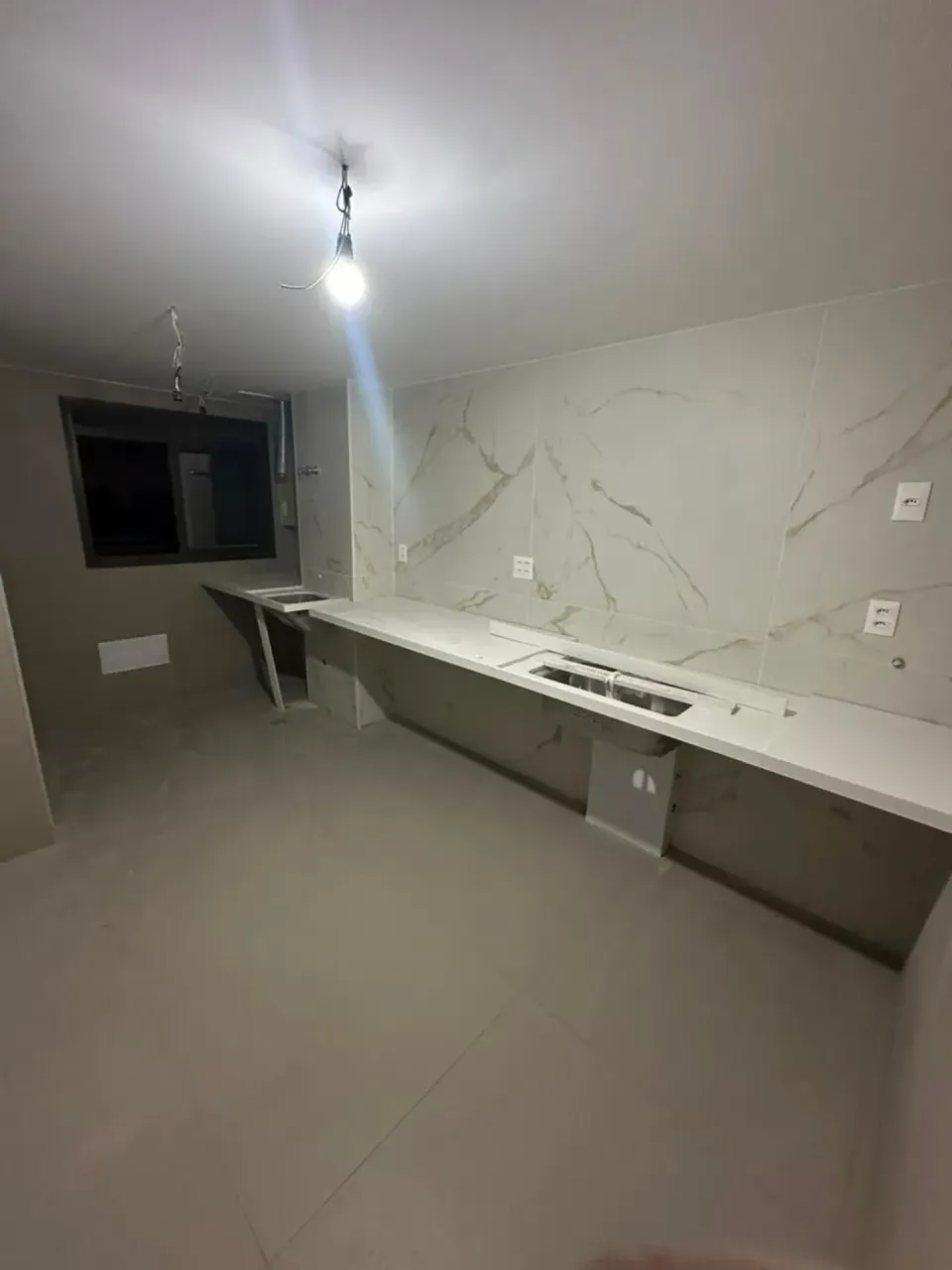 Apartamento com 4 quartos e 3 banheiros e varanda — photo 3