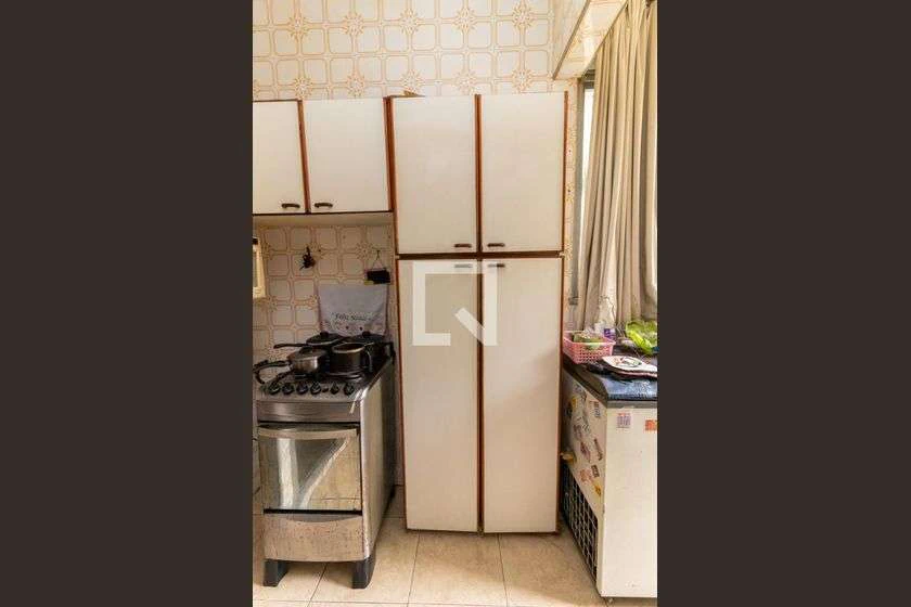Furnished 2-bedroom apartment with balcony and 1 parking — photo 7