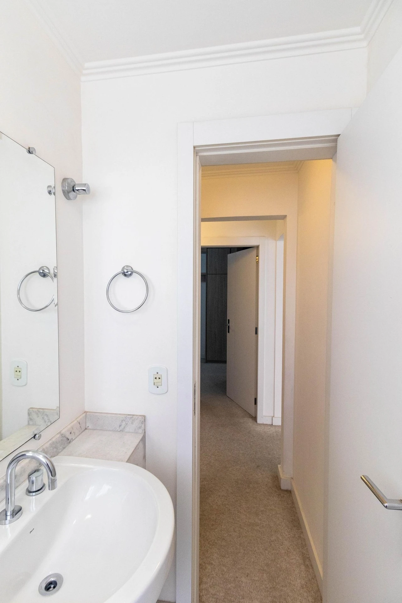 Apartment, 71 m², with a walk-in closet — photo 26
