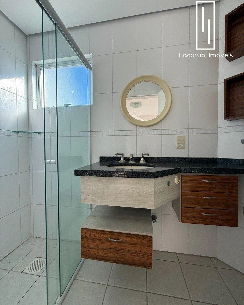 79 m² apartment with 2 bedrooms and 1 en-suite — photo 11