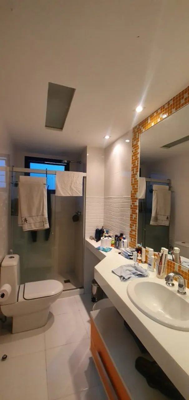 Apartamento com 3 quartos e cozinha integrada moderna — photo 17