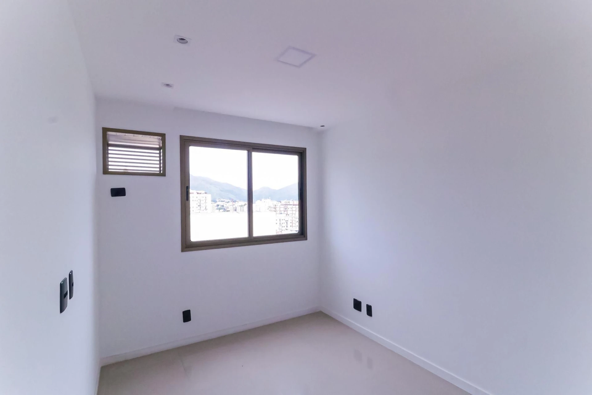 Квартира 68 м² з видом на гори та заскленим балконом — photo 6