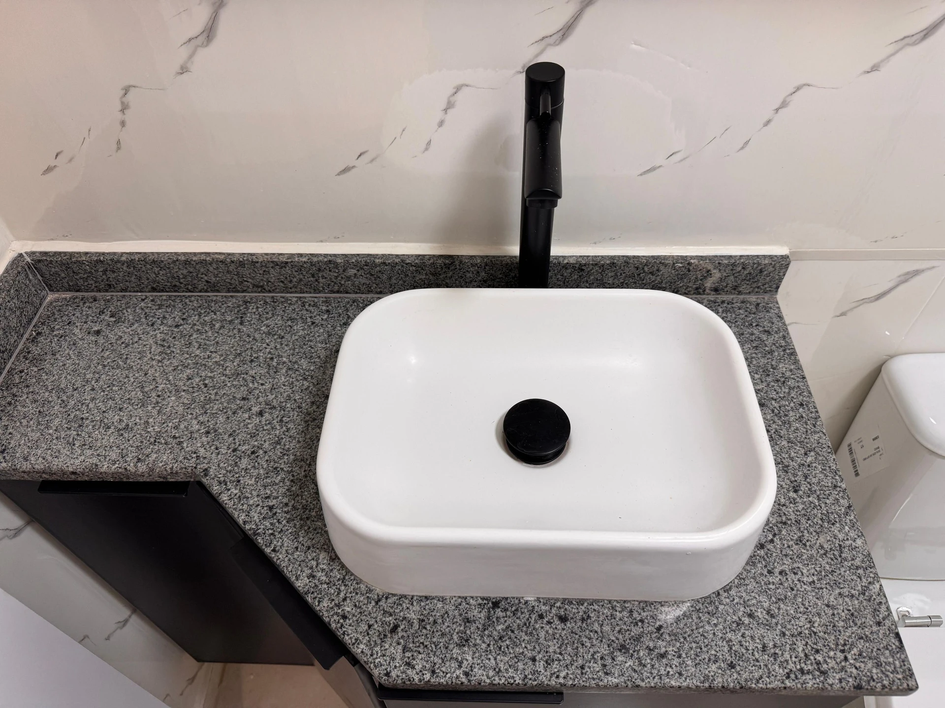 Washing machine in a 3-bedroom apartment, 80 m² — photo 49