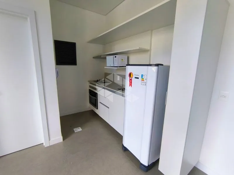 Студия 35 м² без парковки, с кухней открытой планировки
