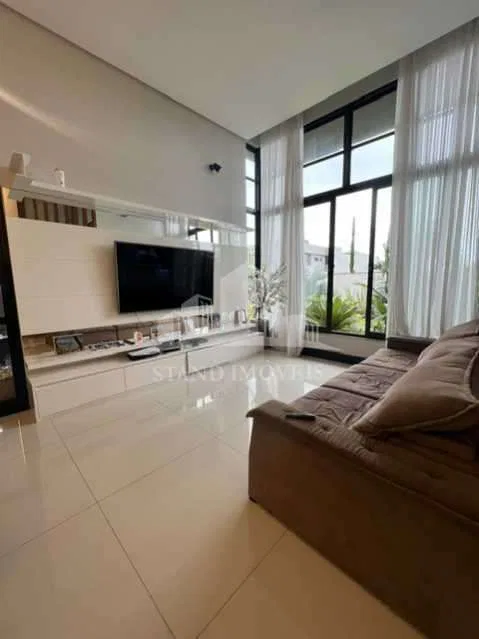 Casa com janelas do piso ao teto, Recreio dos Bandeirantes — photo 21