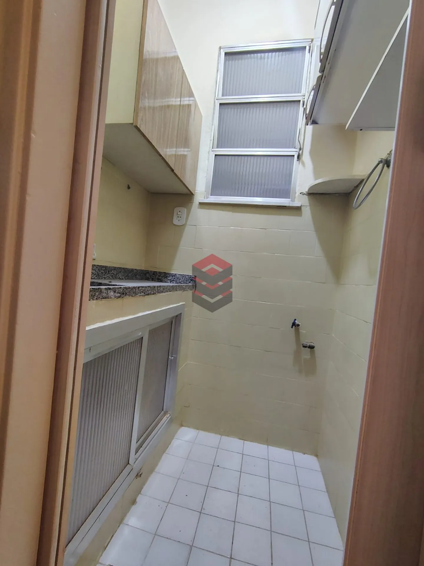 Apartment, 32 m², with wood or laminate floors — photo 19