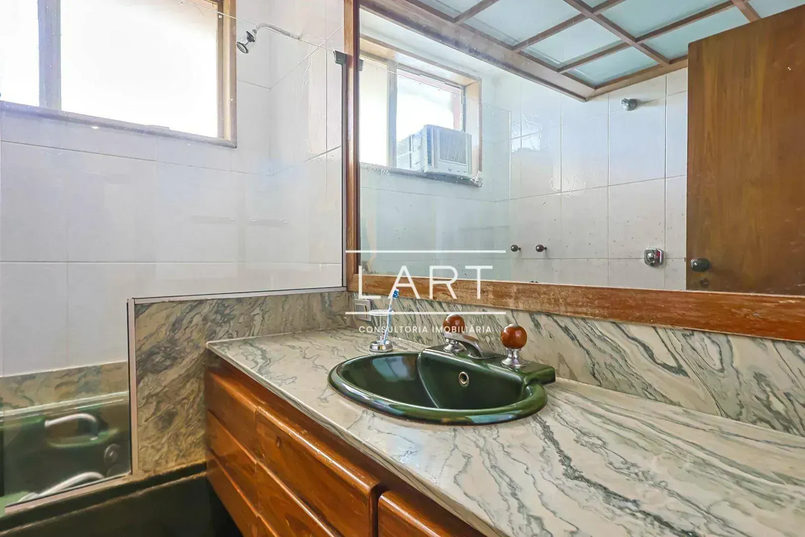 Будинок 800 м² з 6 спальнями-сюїтами та 9 ванними — photo 37