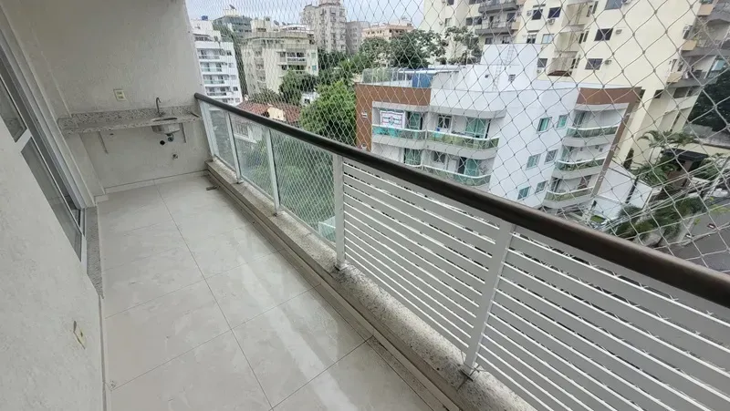 3-bedroom apartment with open-plan kitchen and pets — photo 12
