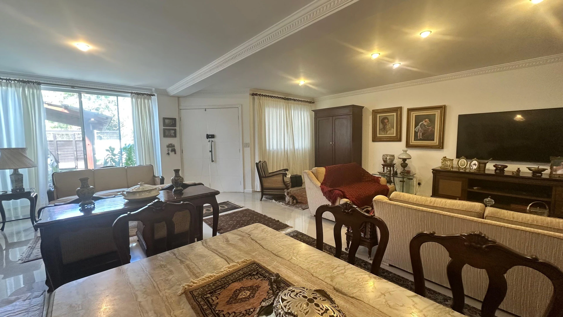 Casa mobiliada em condomínio com 5 quartos e quintal — photo 14