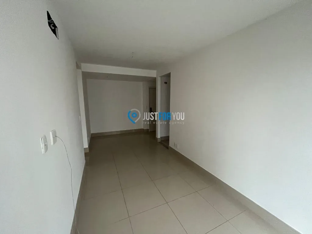 Rental apartment with 2 bedrooms and 1 parking spot — photo 8