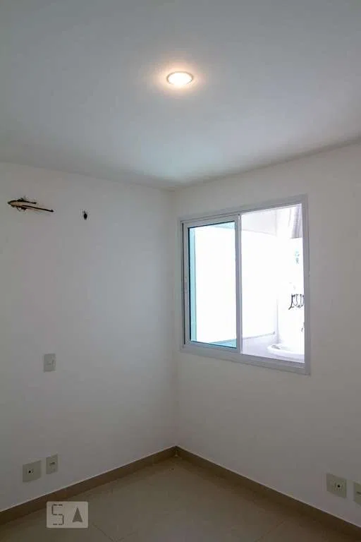 3-bedroom apartment, 1 with its own bathroom, 188 m² — photo 22