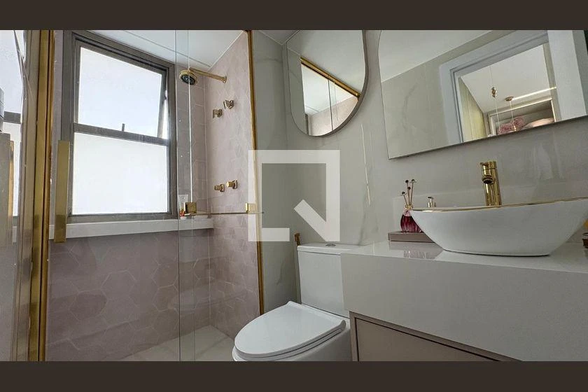 Apartment, 217 m², with a glass-enclosed balcony — photo 40