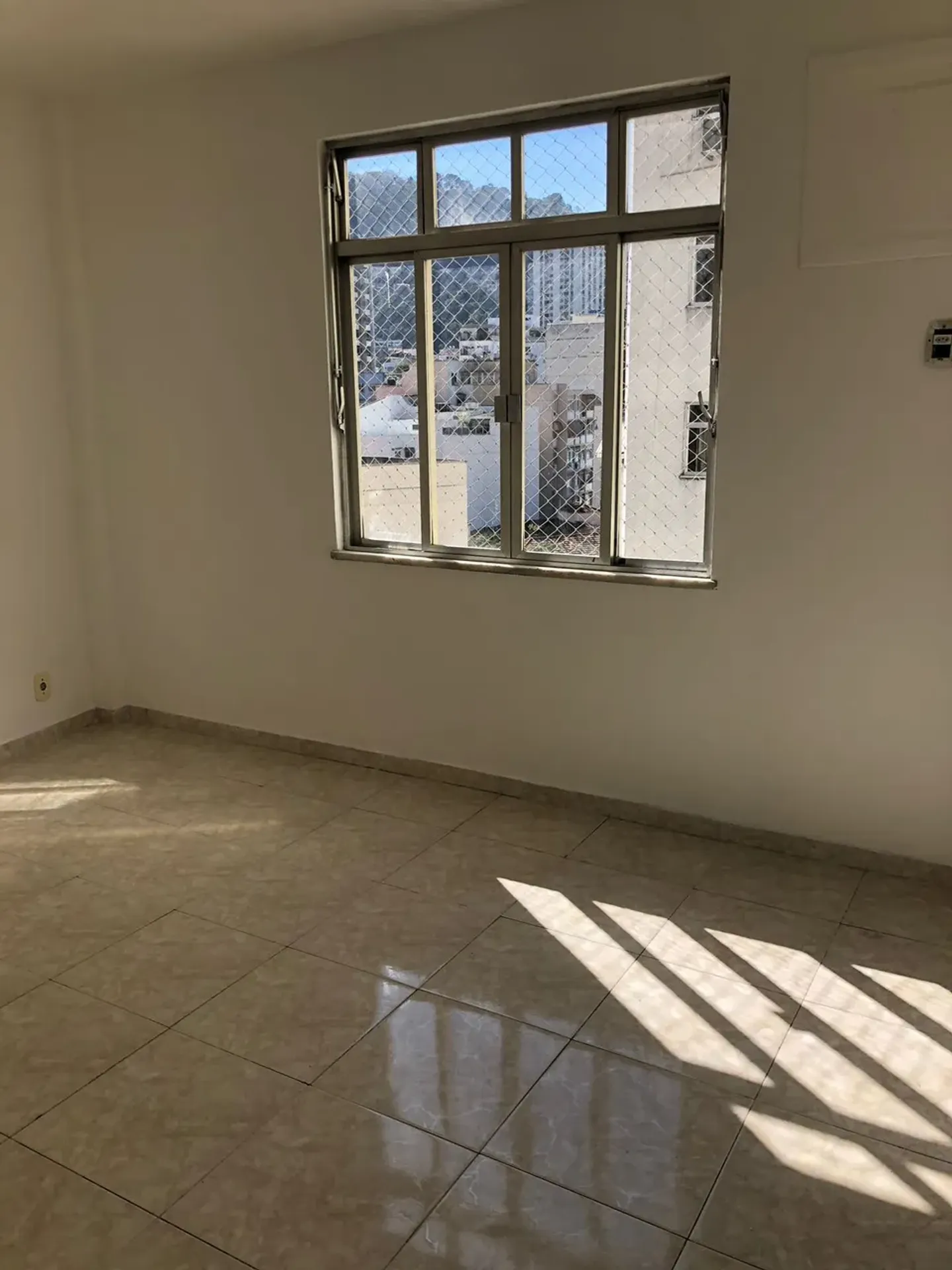 Rental apartment with 2 bedrooms and a suite
