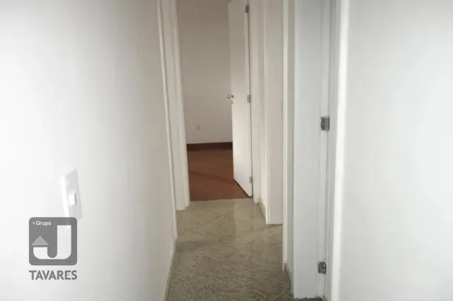 Apartamento de 2 quartos com cozinha independente e varanda — photo 7