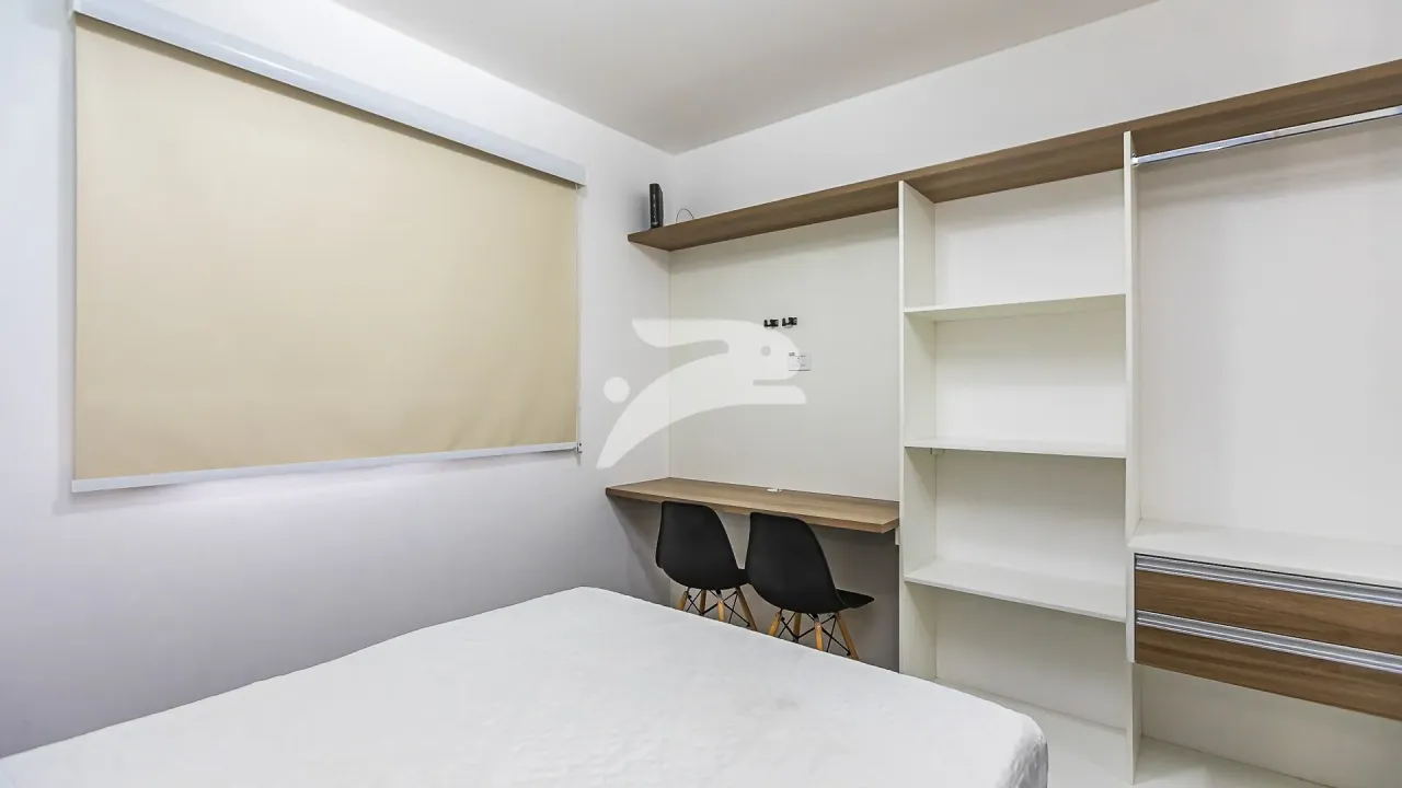 Furnished 1-bedroom apartment with kitchenette — photo 12