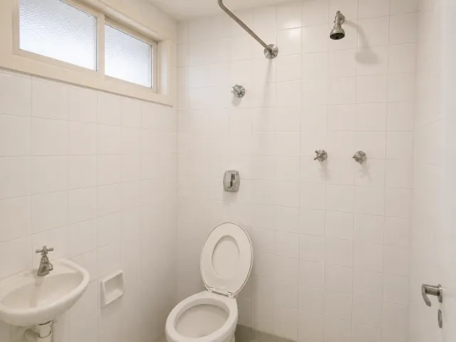 Washing machine in a 3-bedroom apartment, 134 m² — photo 15