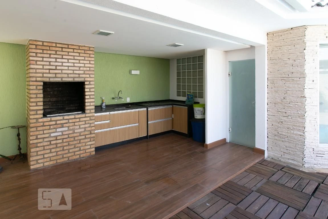 Unfurnished house with 5 en-suite bedrooms and private garden — photo 28