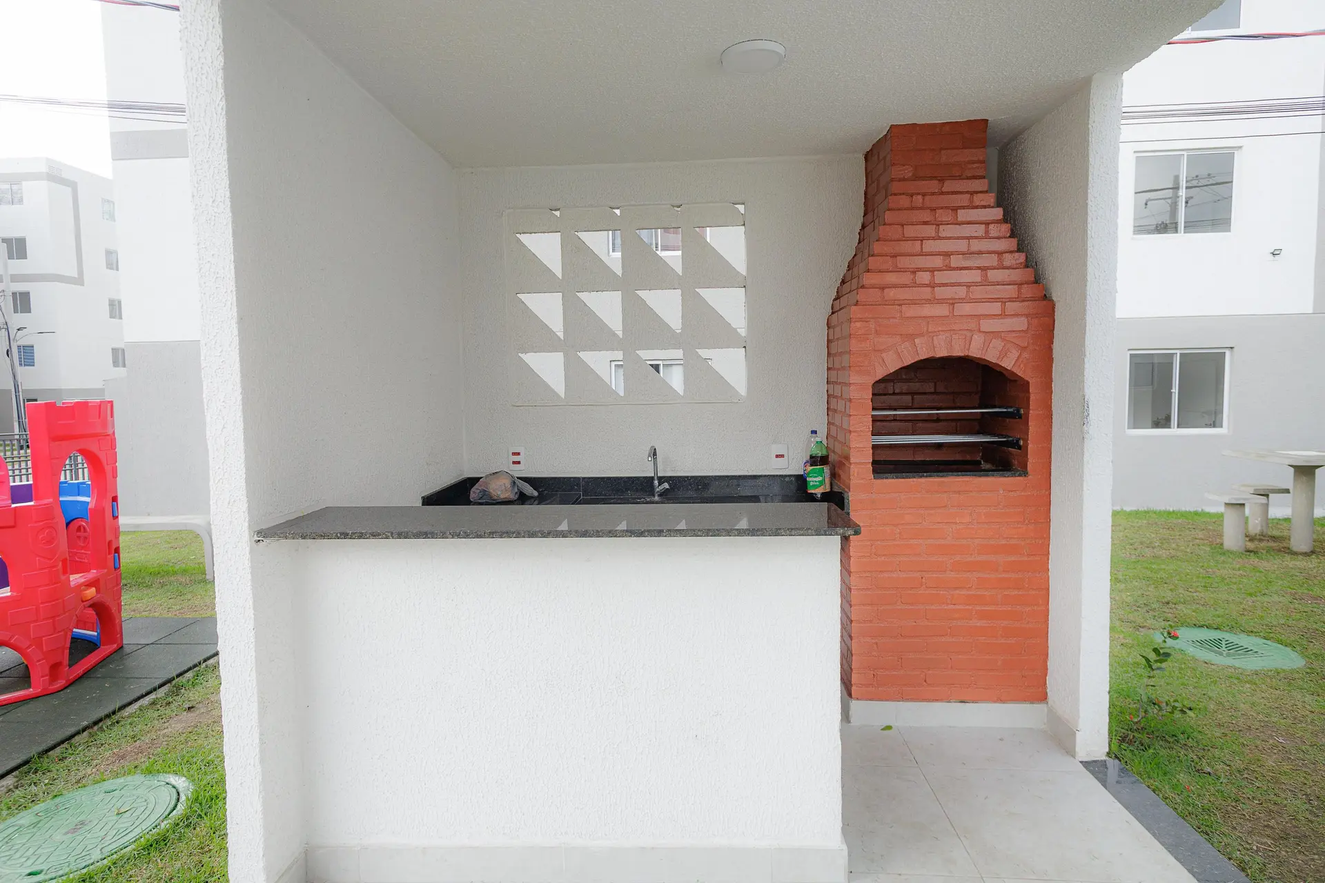 Unfurnished apartment with 2 bedrooms and 1 bathroom — photo 5