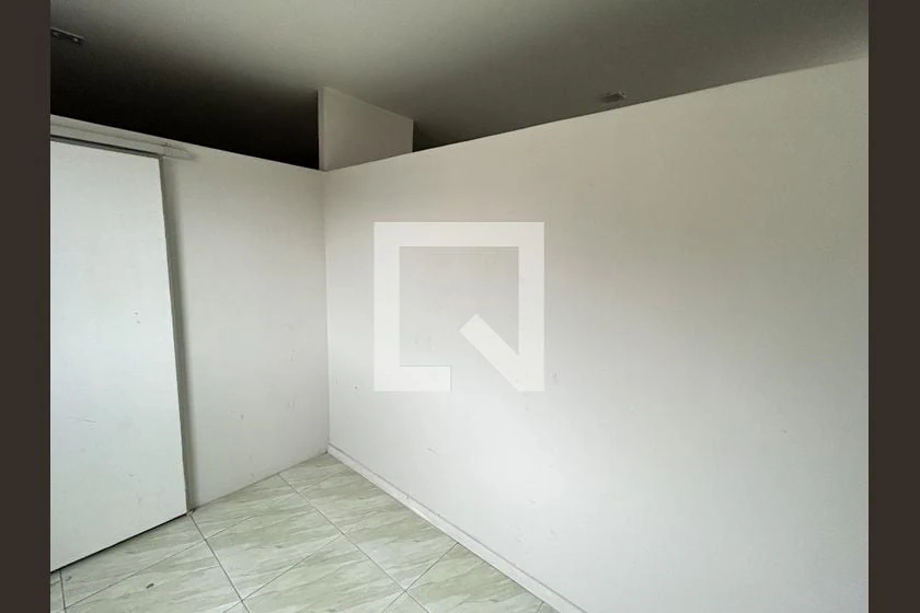 Casa para alugar sem mobília com 4 quartos e 1 banheiro — photo 22