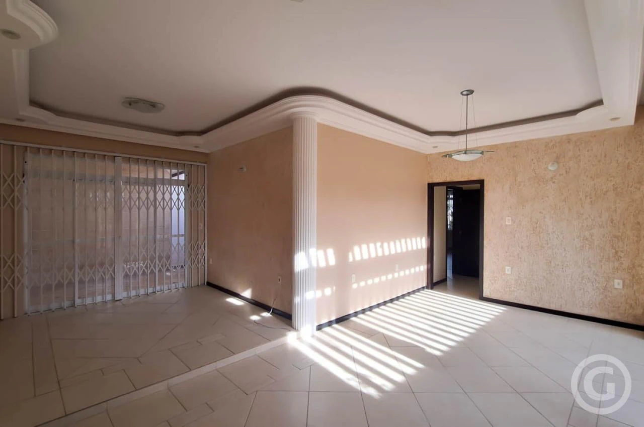 210 m² house with 3 bedrooms and 7 parking spots — photo 20