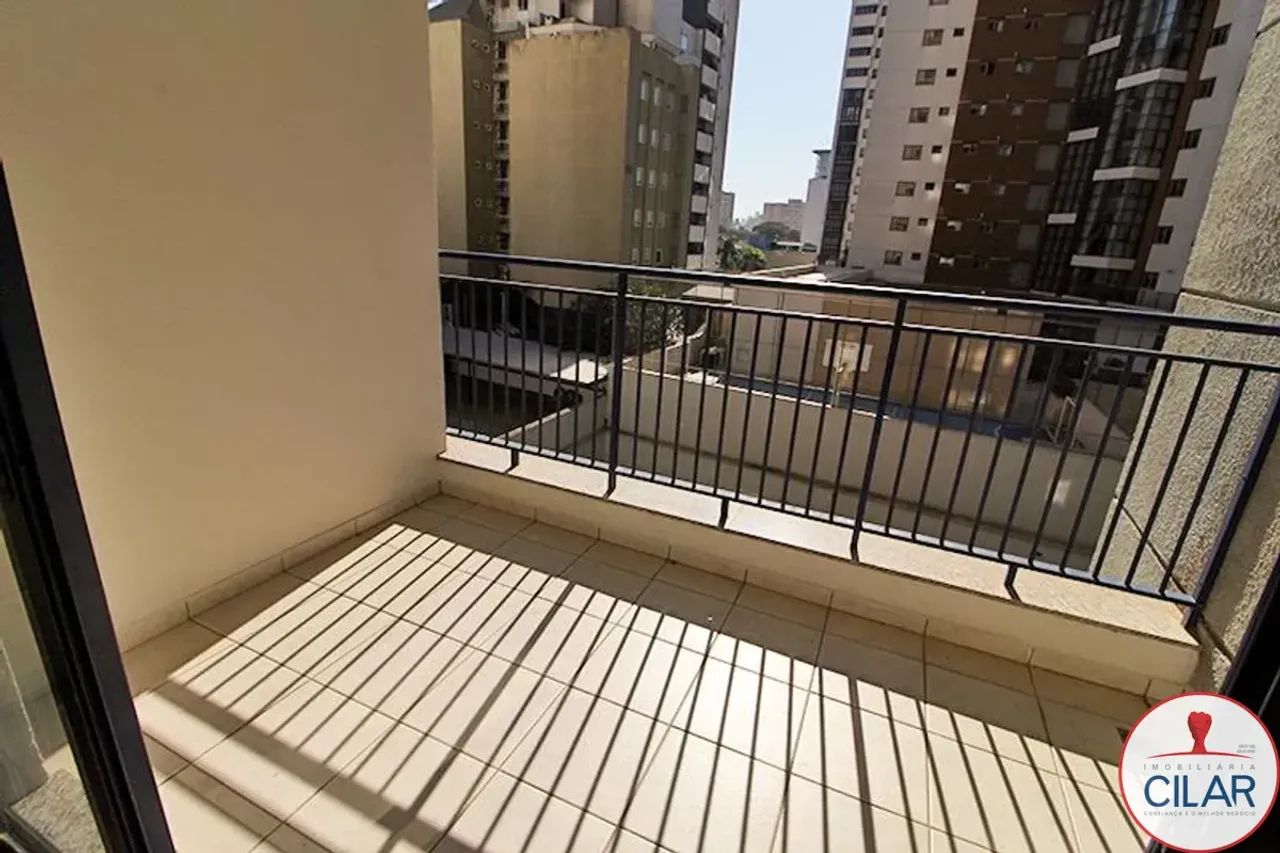 Unfurnished 2-bedroom apartment with 135.20 m² — photo 3