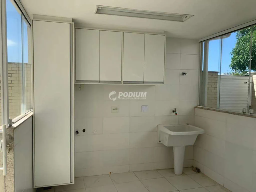 Triplex house with 4 suites, 360 m² and 2 parking spots — photo 10