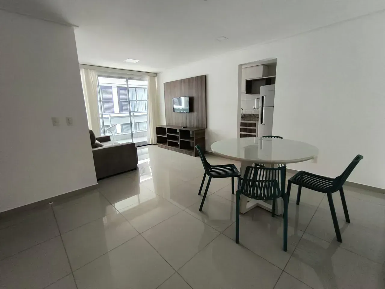 Furnished apartment with private garden and BBQ