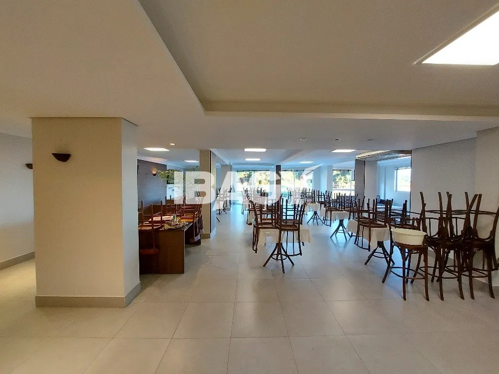 Furnished 3-bedroom apartment with 126 m² — photo 37