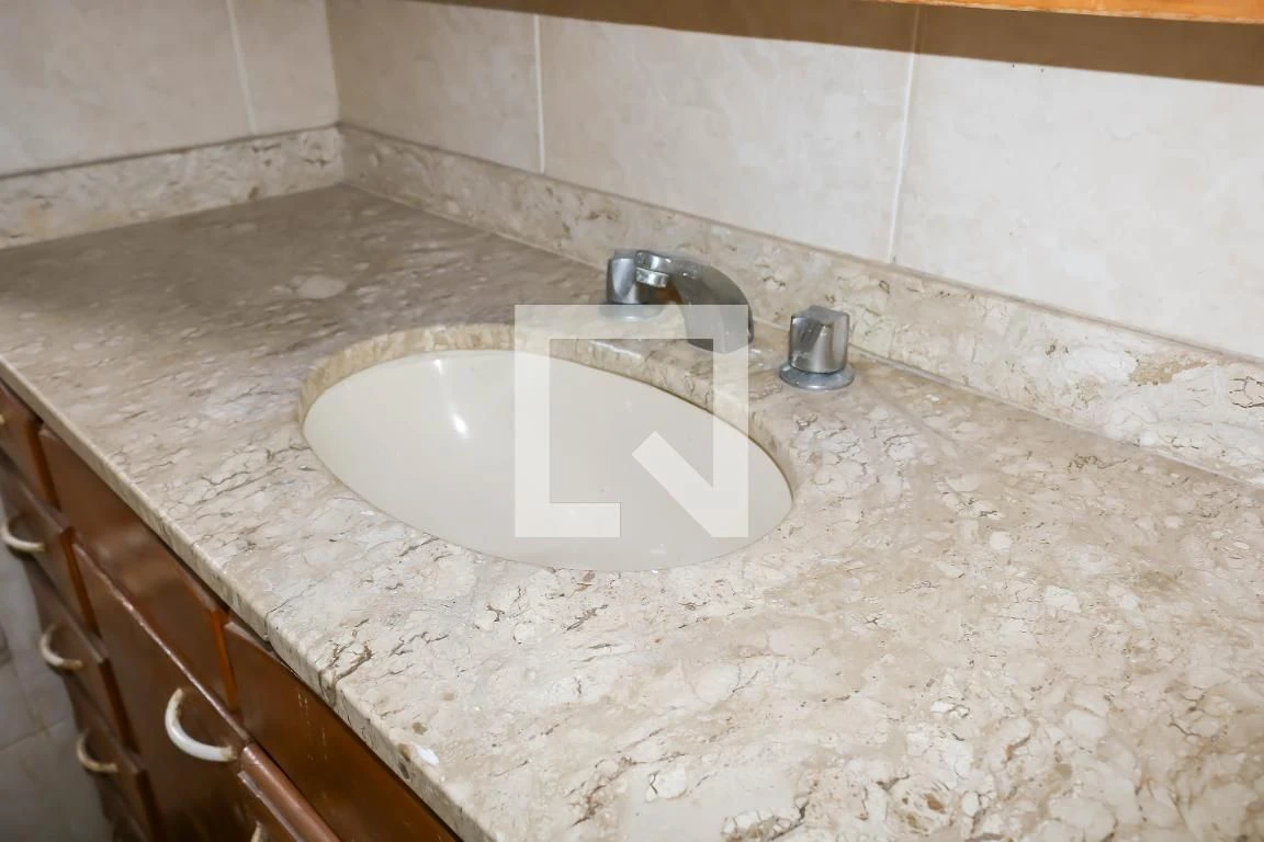 Квартира: 2 спальні, 70 м² — photo 41