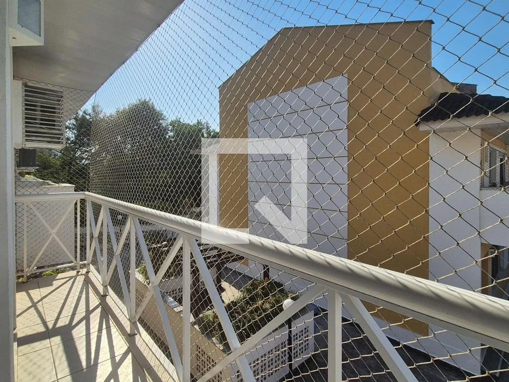 Casa de 4 dormitorios con balcón y 3 plazas de parking — photo 11