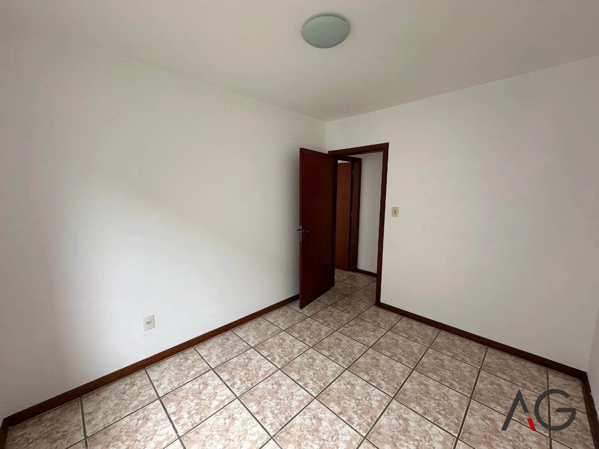 2-bedroom apartment with separate kitchen and 60 m² — photo 10