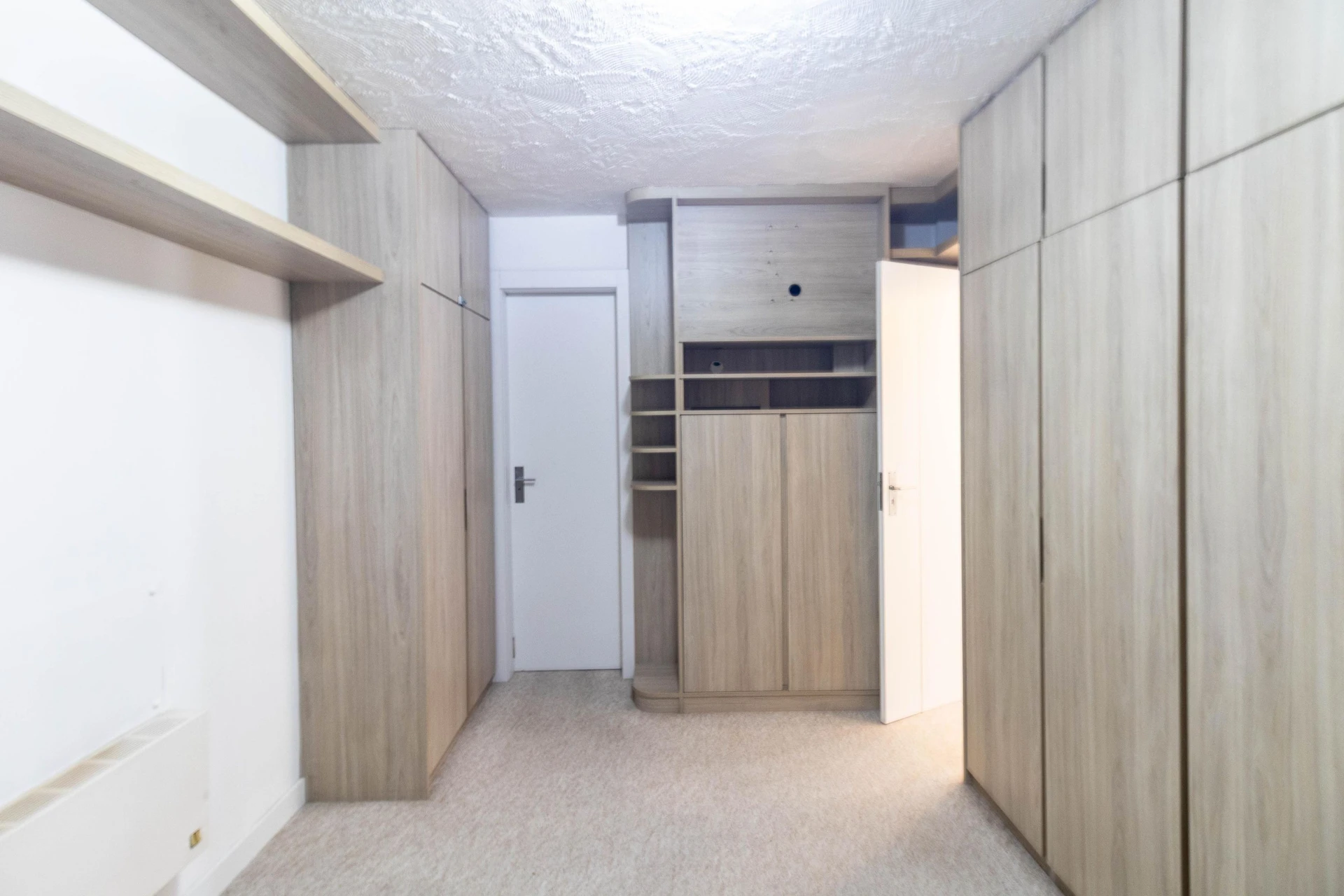 Apartment, 71 m², with a walk-in closet — photo 9