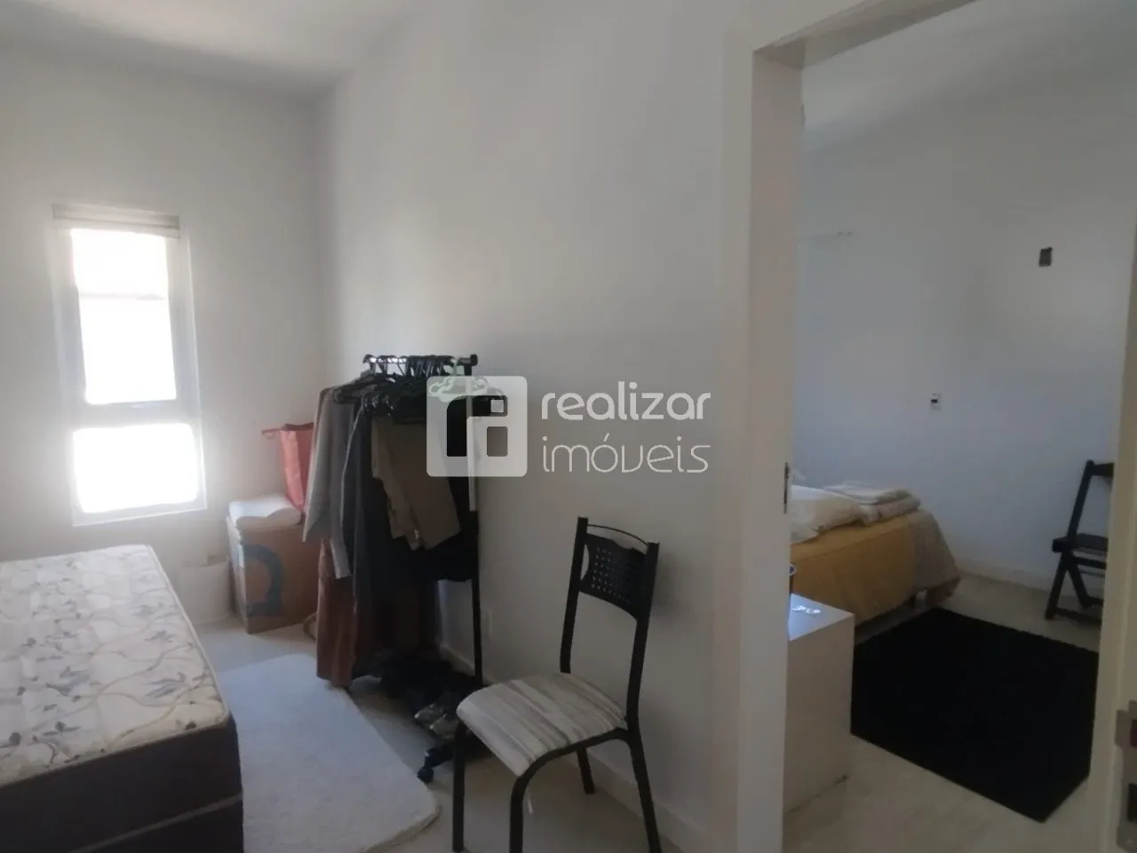 Furnished house with 4 bedrooms and 190 m² plus a garden — photo 23
