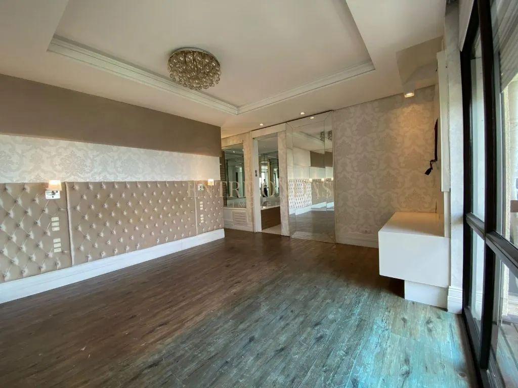 Вид на воду та 4 спальні: квартира 304 м² — photo 30