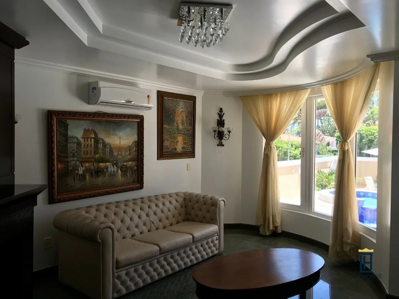 Casa com 6 dormitórios e 5 suítes com fogão a gás — photo 9
