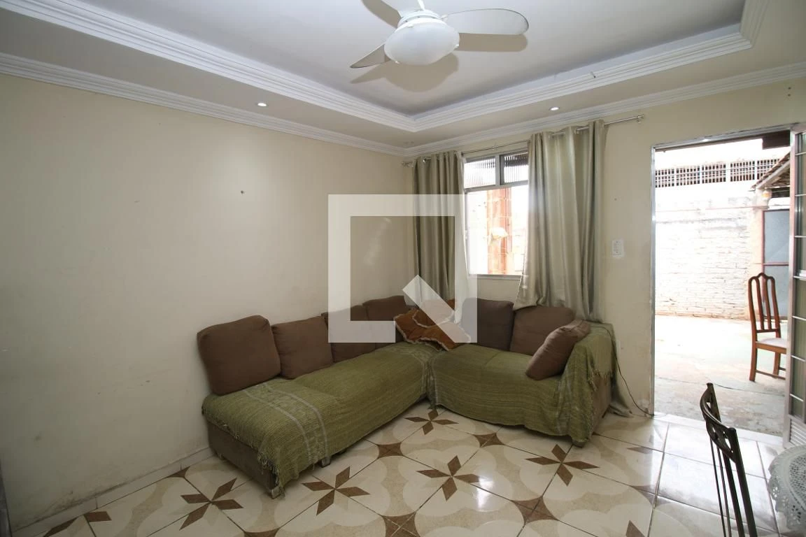 Casa mobiliada com 3 quartos, 1 banheiro e jardim privativo — photo 10