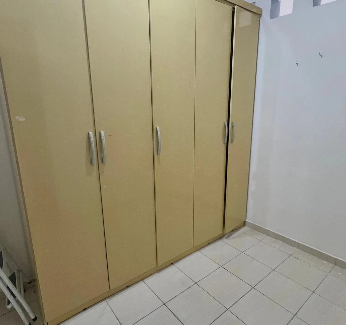 3-bedroom apartment with a washing machine in João Pessoa — photo 20