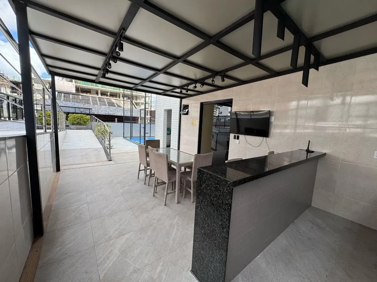 3-bedroom apartment with 1 en-suite and 2 parking spots — photo 14