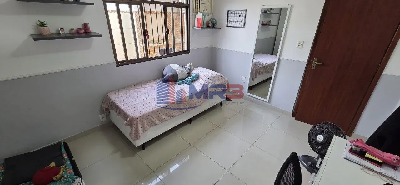 Casa duplex com varanda e 3 quartos e 197 m² — photo 36