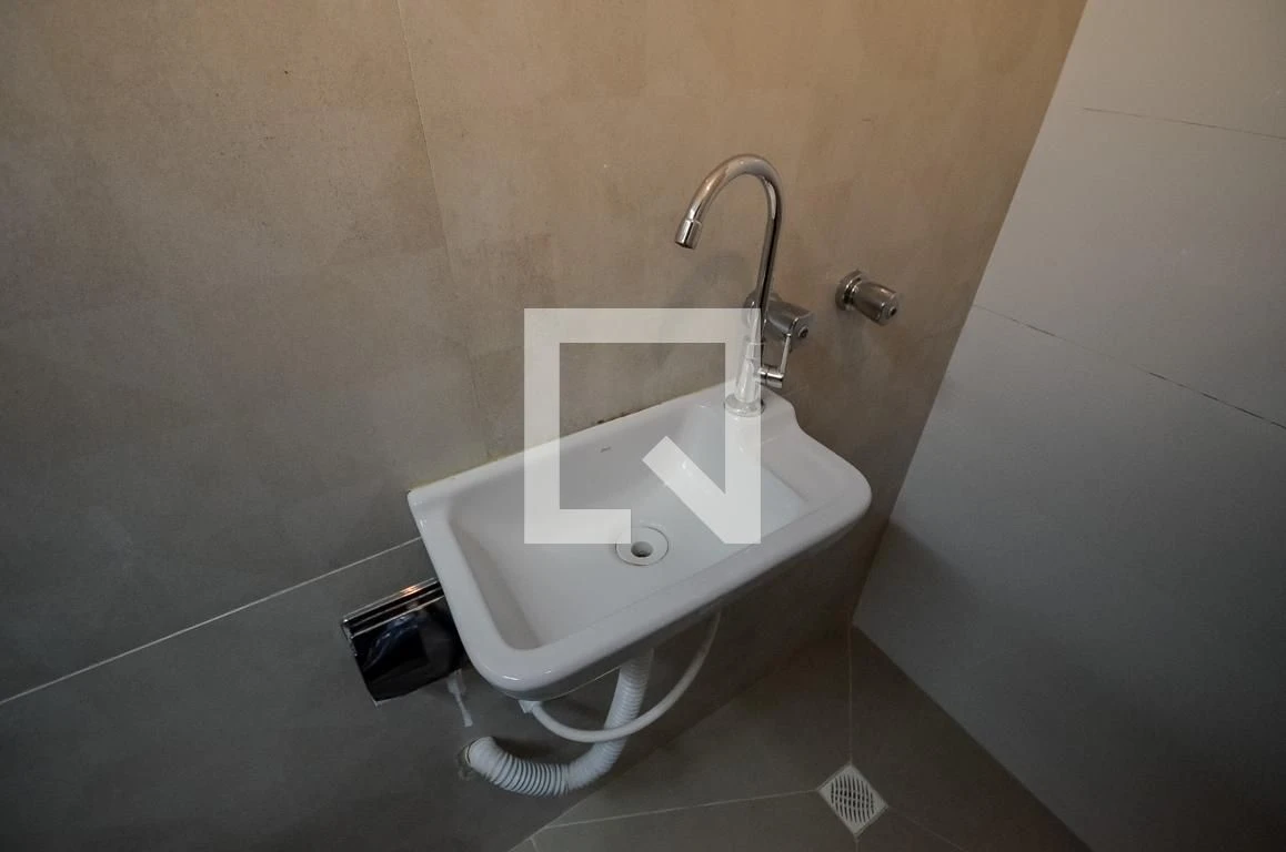 100 m² apartment with a home office and a washing machine — photo 30