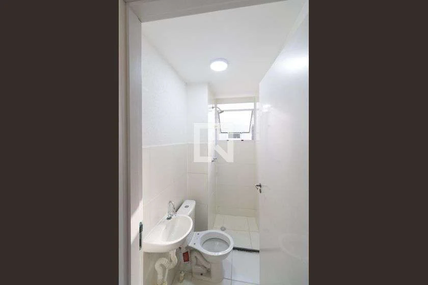 2-bedroom apartment with 1 bathroom and no parking — photo 43