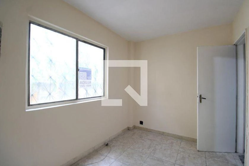 2-bedroom apartment in a building with a pool — photo 10