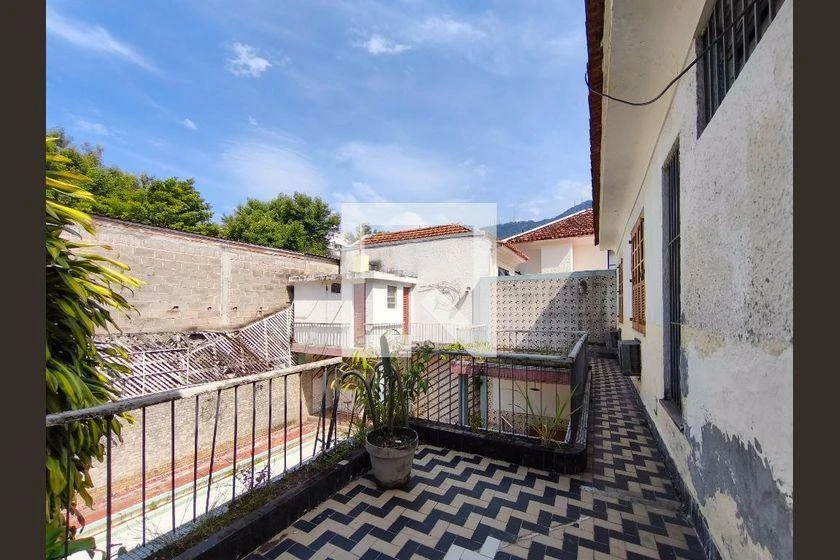 500 m² rental house with 4 bedrooms and 2 bathrooms — photo 6