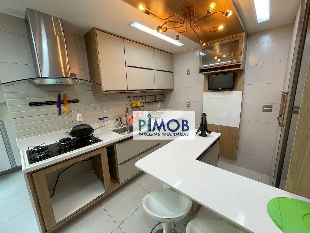 5 quartos e janelas do piso ao teto: apartamento de 400 m² — photo 15