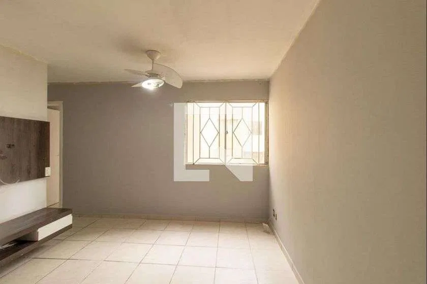 Apartment with built-in TV wall and 2 bedrooms — photo 4